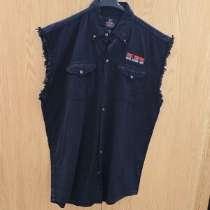 Men's Black Sleeveless Button Down Shirt